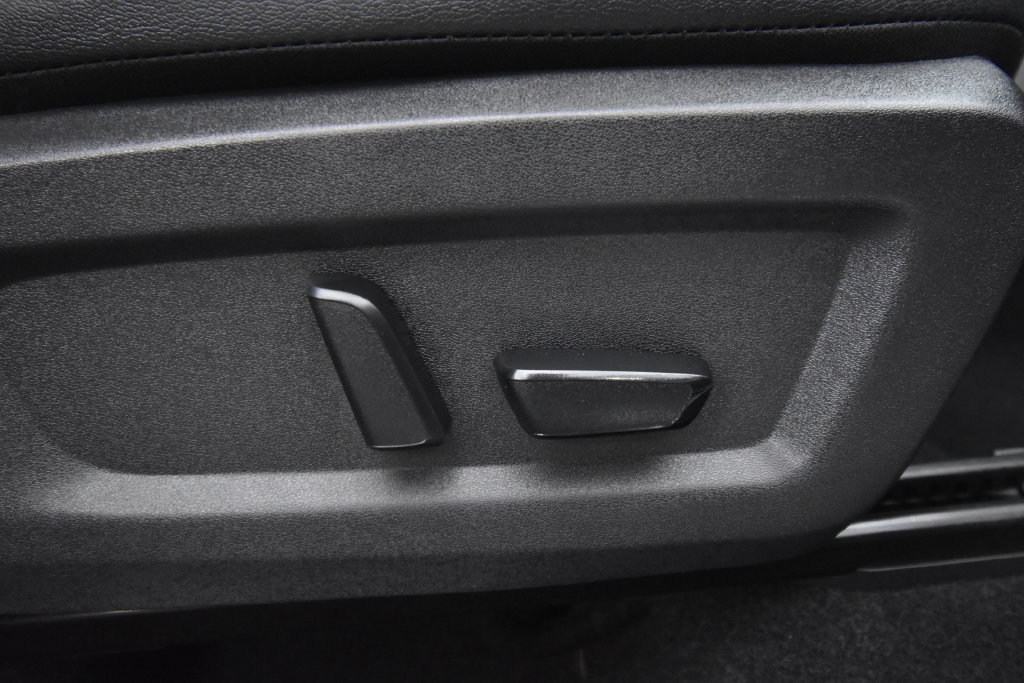 Used 2025 Nissan Murano SL AWD/4WD image 21
