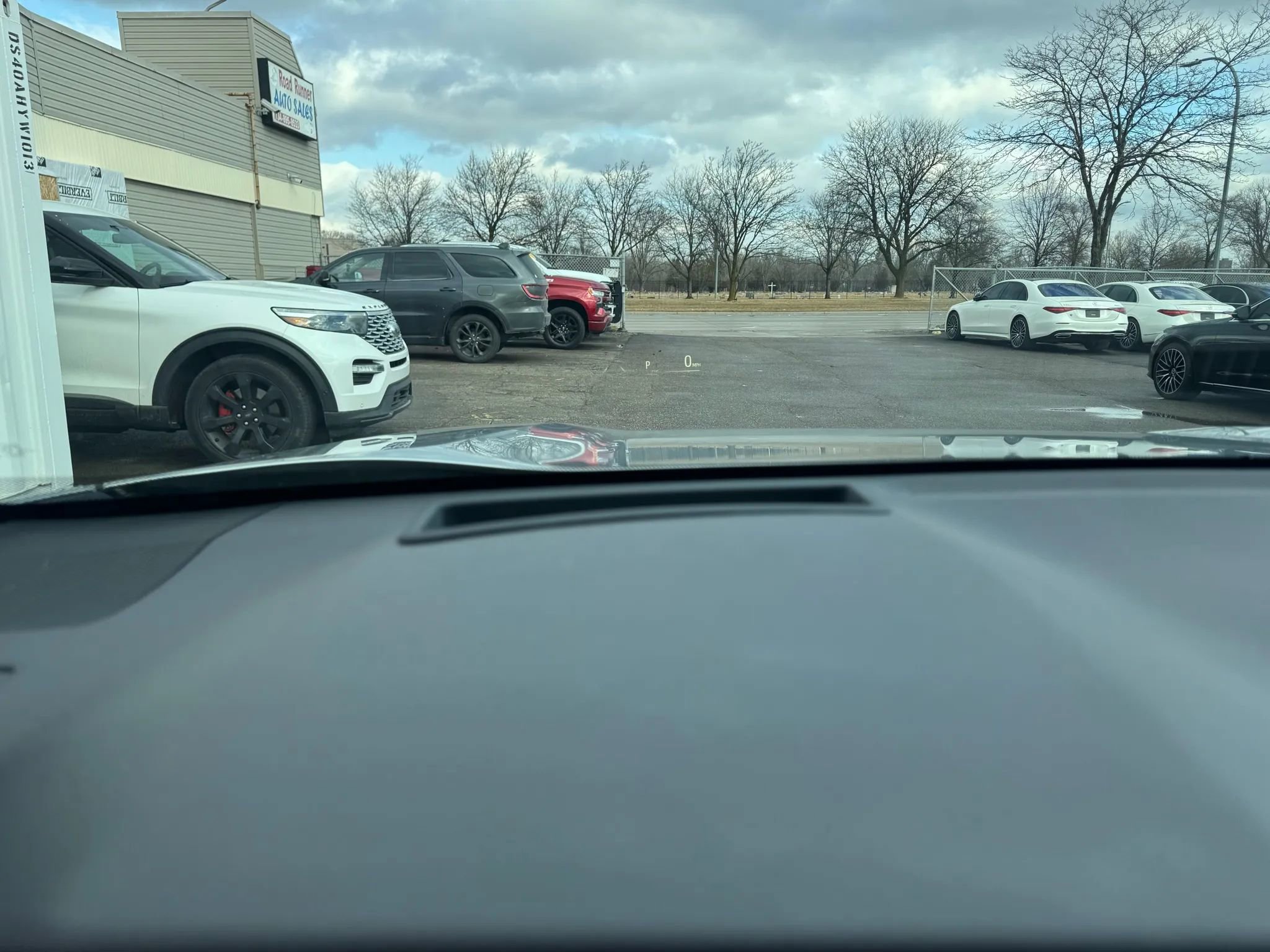 Used 2025 Toyota RAV4 XSE w/ Premium Package image 31