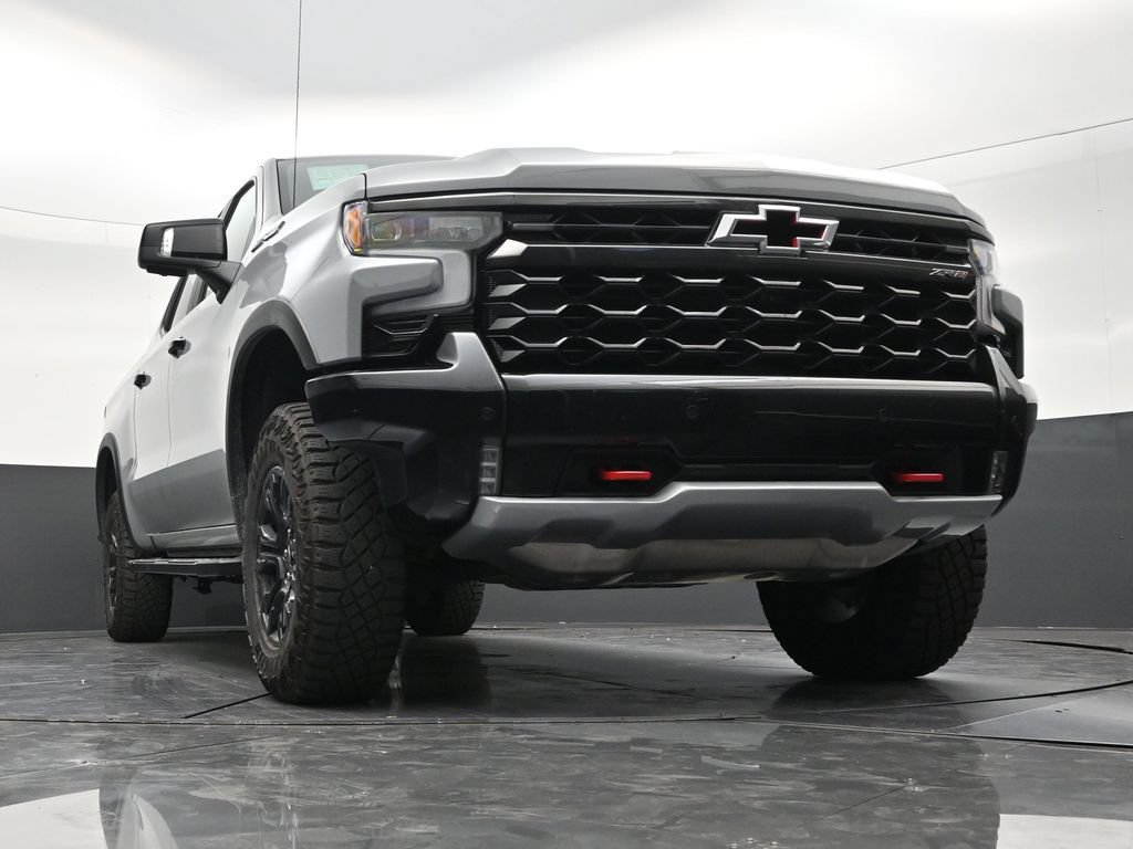Used 2025 Chevrolet Silverado 1500 ZR2 AWD/4WD image 26