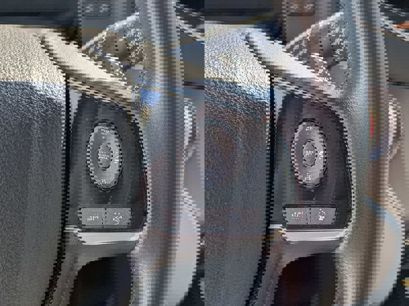 Certified 2021 Honda Pilot Special Edition image 23