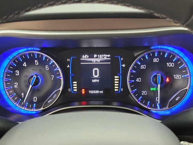 Used 2024 Chrysler Voyager LX FWD image 25