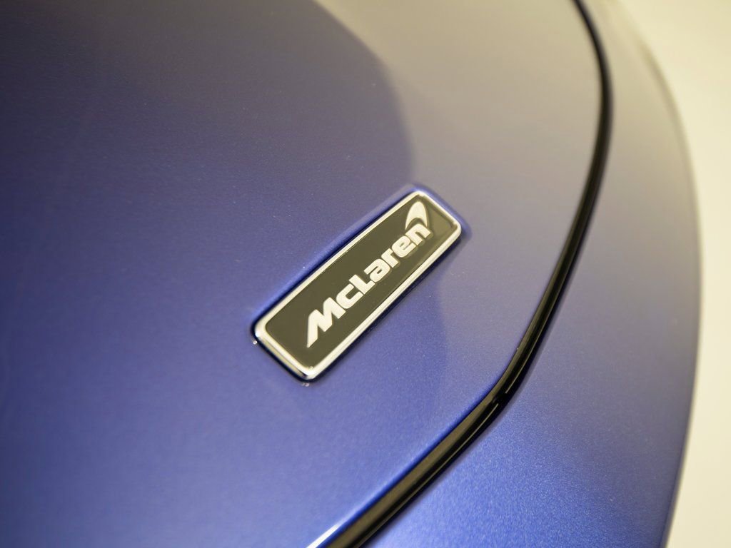 Used 2020 McLaren GT image 30