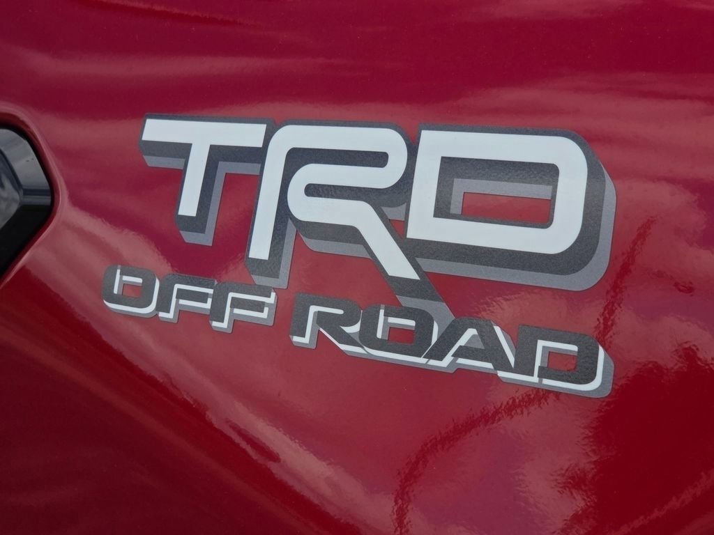 Used 2024 Toyota Tacoma TRD Off-Road AWD/4WD image 25