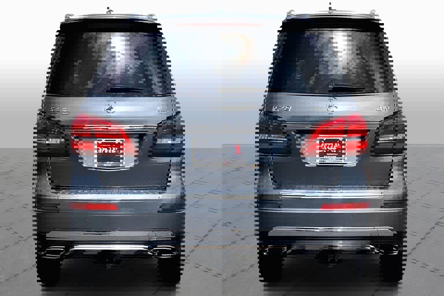 Used 2017 Mercedes-Benz GLS 450 4MATIC image 5