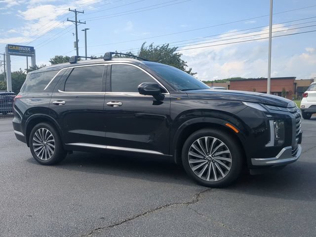 Used 2025 Hyundai Palisade Calligraphy AWD/4WD image 2
