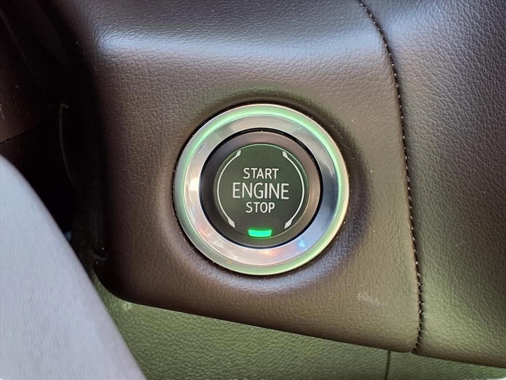 Used 2021 Chevrolet Tahoe LS image 12