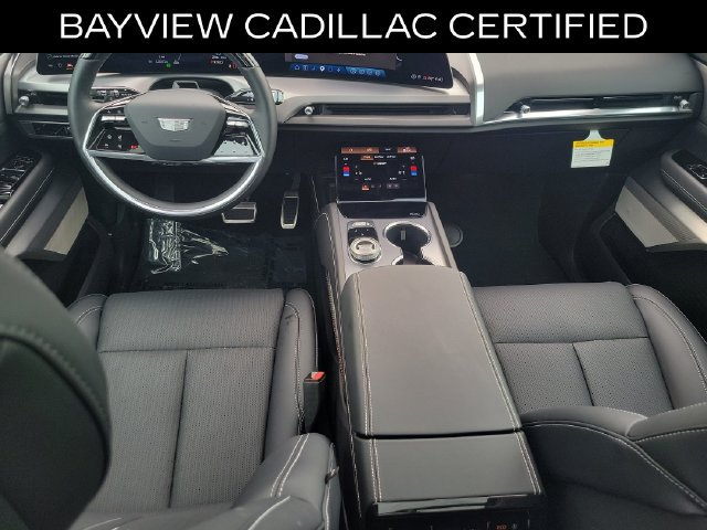 Certified 2026 Cadillac Vistiq Sport w/ LPO, Floor Liner Package AWD/4WD image 16