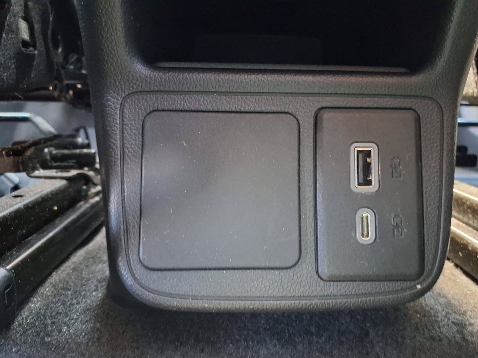 Used 2024 Buick Encore GX Preferred FWD image 25