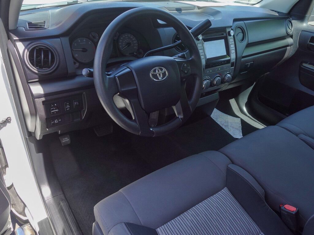 Used 2016 Toyota Tundra SR w/ Tow Package RWD image 10