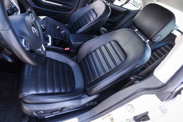 Used 2013 Volkswagen CC Sport FWD image 38