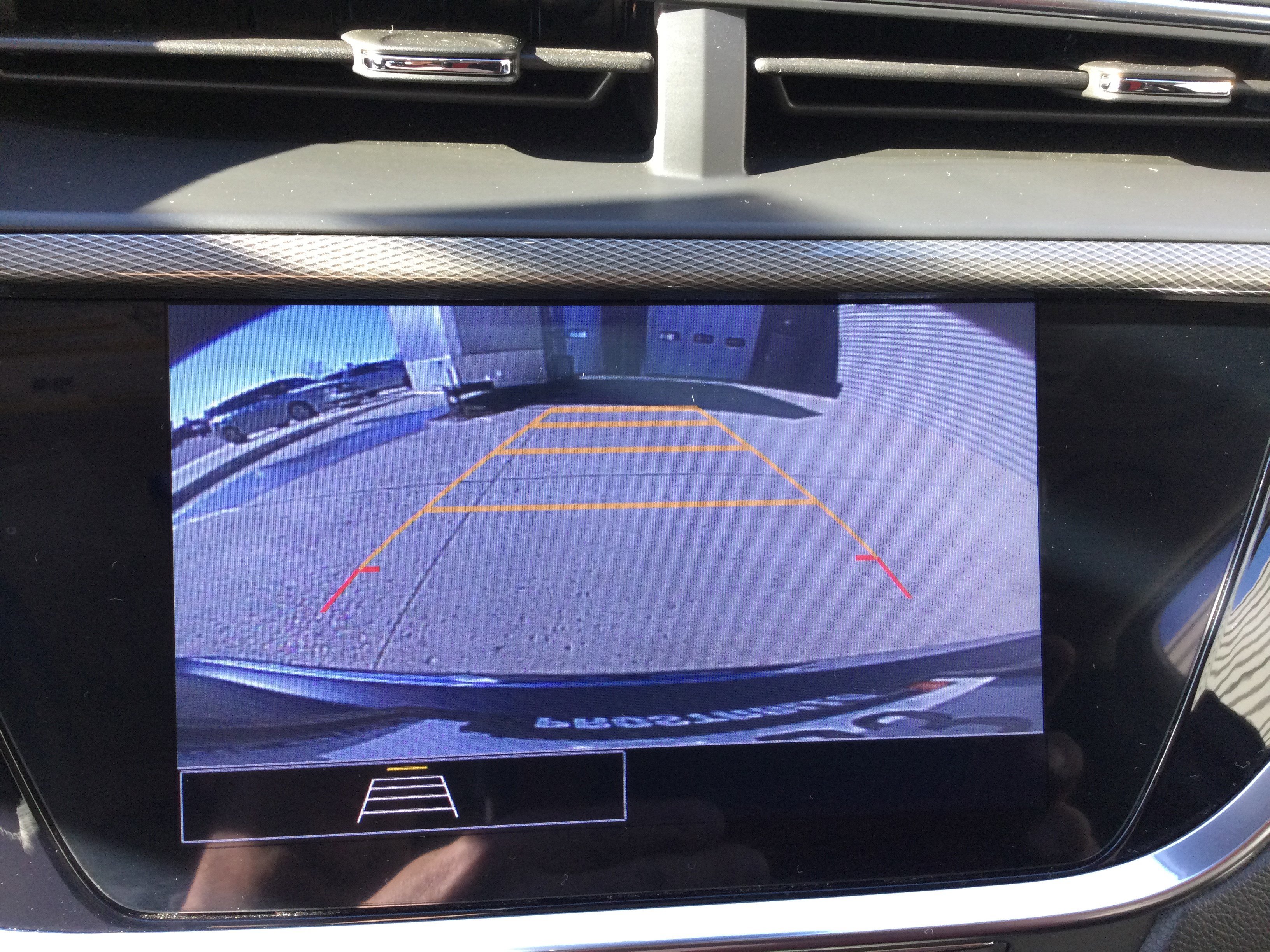 Used 2023 Buick Encore GX Essence w/ Experience Buick Package image 23