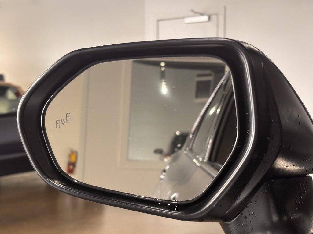 Used 2018 Toyota Camry XLE w/ Audio Package image 16