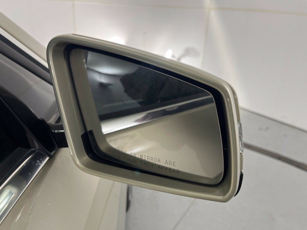 Used 2010 Mercedes-Benz E 350 Sedan image 46