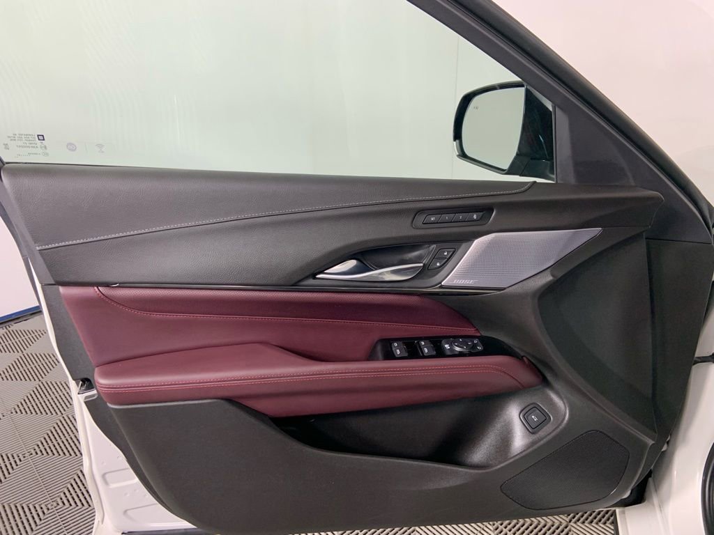 Used 2022 Cadillac CT4 V w/ Technology Package image 21