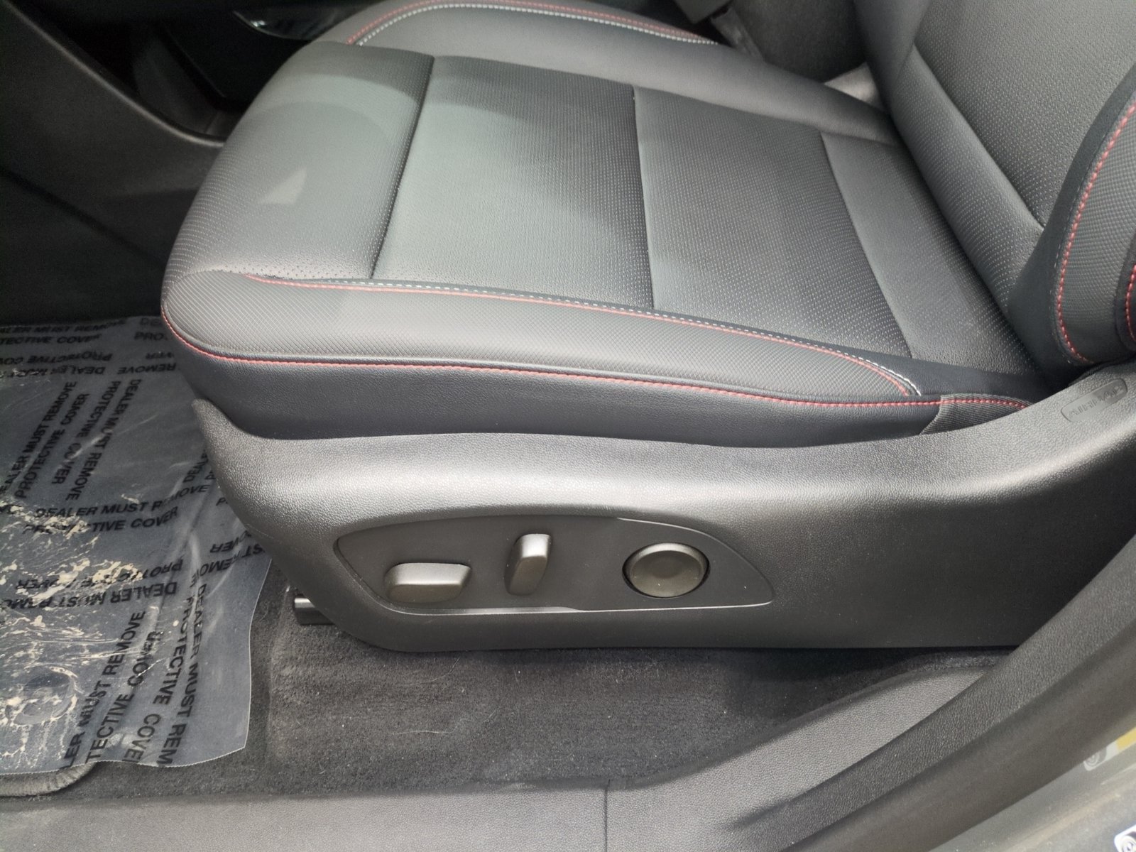 Used 2026 Chevrolet Traverse Z71 AWD/4WD image 12