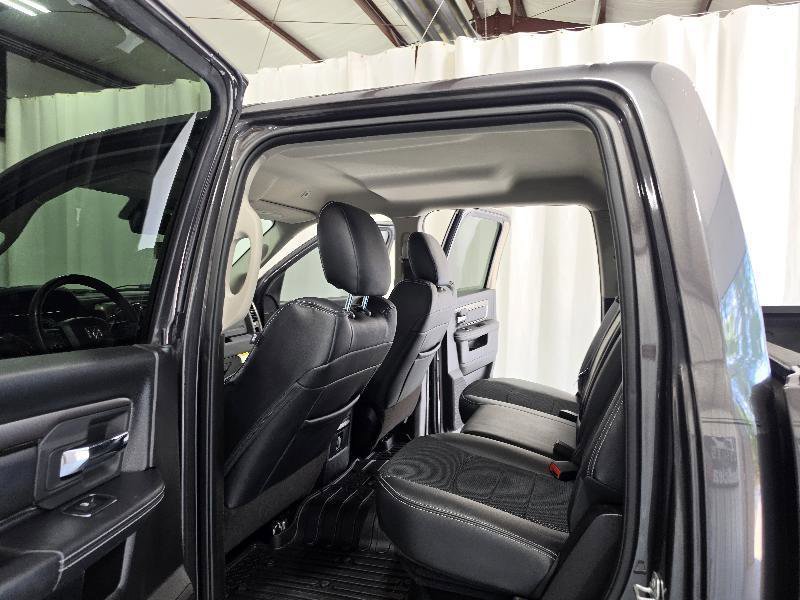 Used 2018 RAM 2500 Big Horn w/ Sport Appearance Group image 17