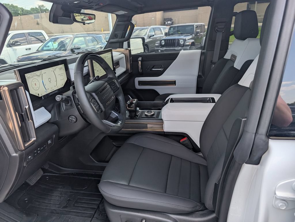 Used 2025 GMC Hummer EV 3X AWD/4WD image 14