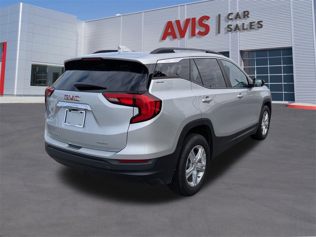 Used 2021 GMC Terrain SLE w/ Driver Convenience Package image 6