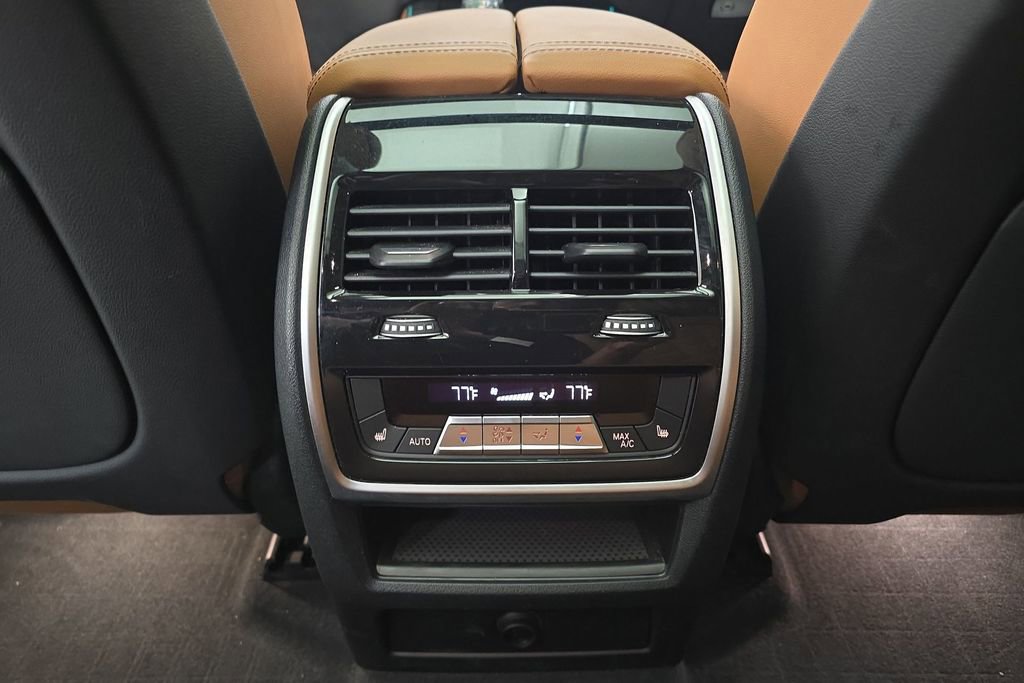 Certified 2023 BMW X5 xDrive45e w/ Executive Package image 25