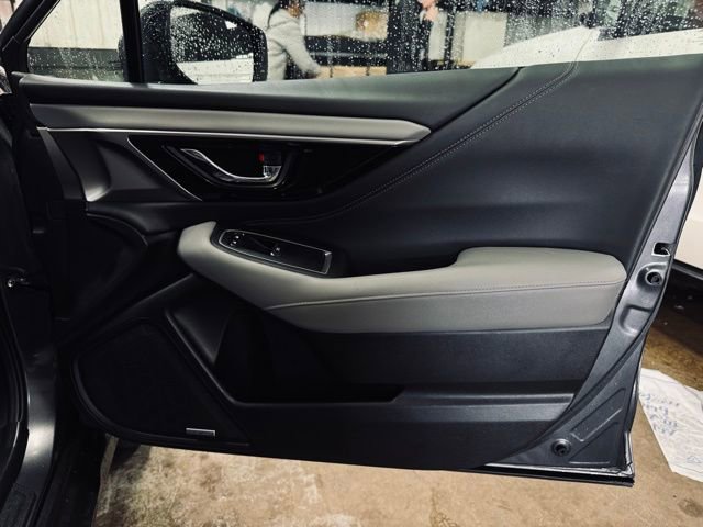 Used 2023 Subaru Outback Limited image 17