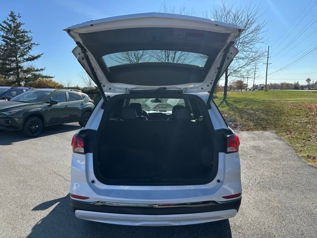 Used 2022 Chevrolet Equinox RS w/ RS Leather Package image 35