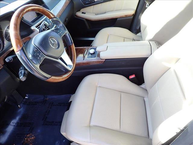 Used 2012 Mercedes-Benz E 350 4MATIC Sedan image 9