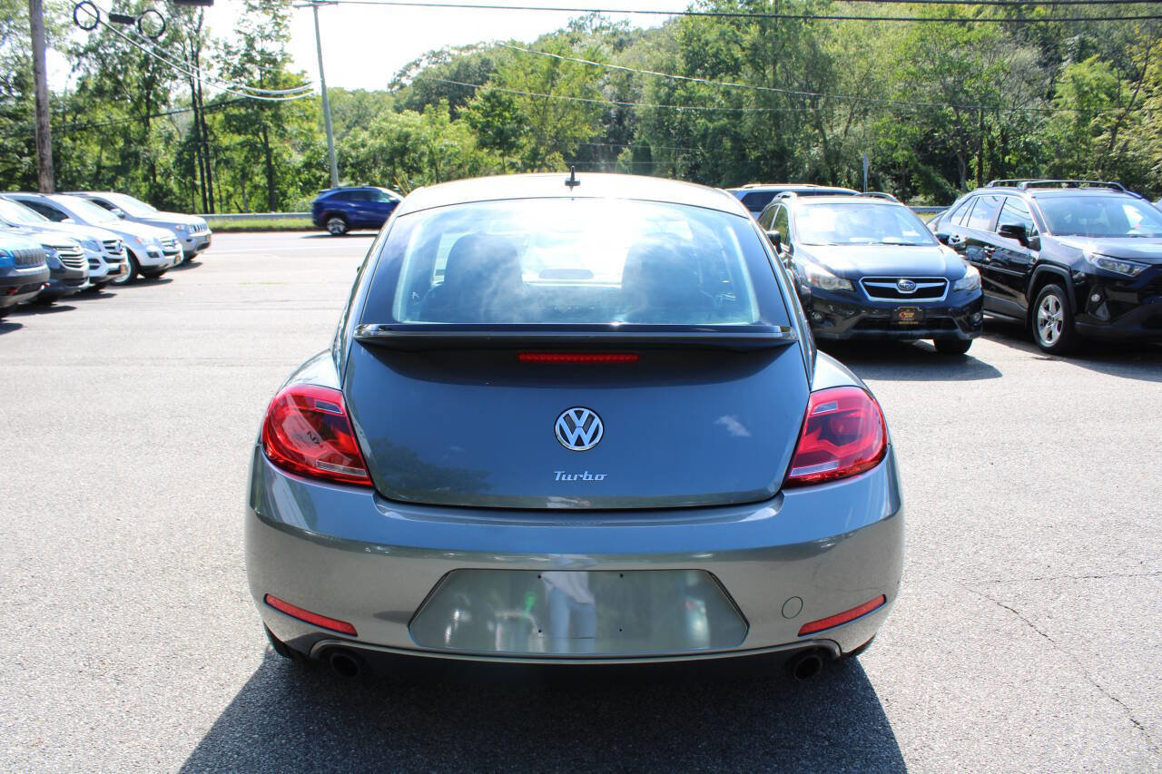 Used 2012 Volkswagen Beetle 2.0T image 9