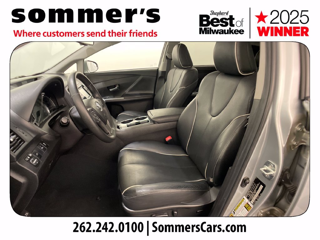 Used 2015 Toyota Venza Limited AWD/4WD image 9
