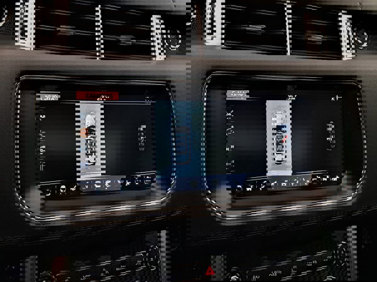 Used 2017 Land Rover Range Rover Sport SVR AWD/4WD image 41