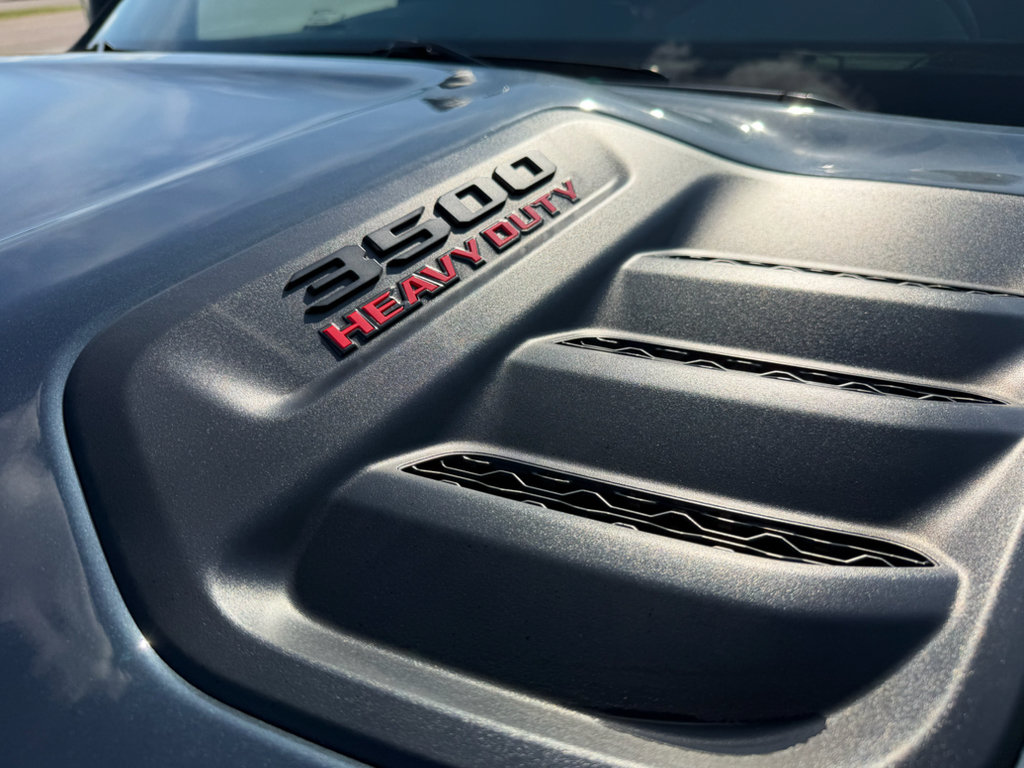 New 2026 RAM 3500 Laramie w/ Night Edition AWD/4WD image 19