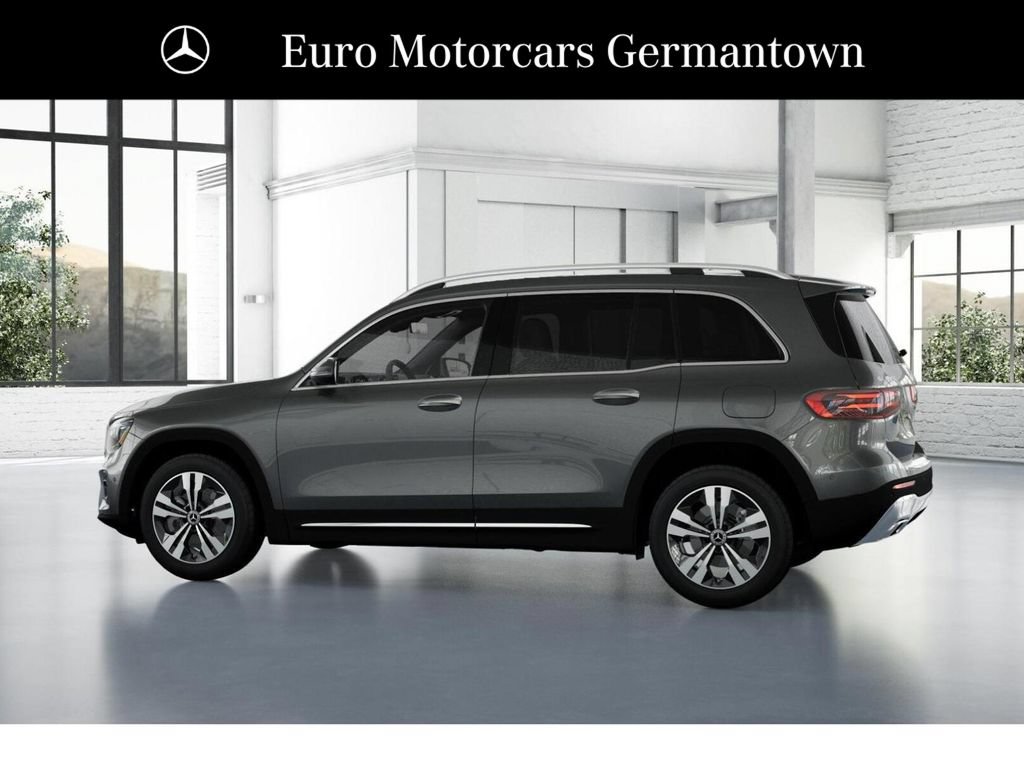 New 2026 Mercedes-Benz GLB 250 4MATIC image 32