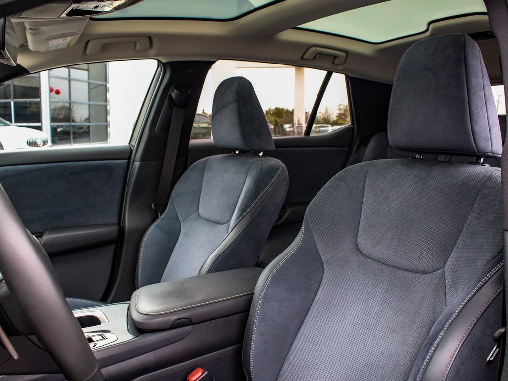 Used 2023 Lexus RZ 450e Premium w/ Accessory Package (Z1) image 31