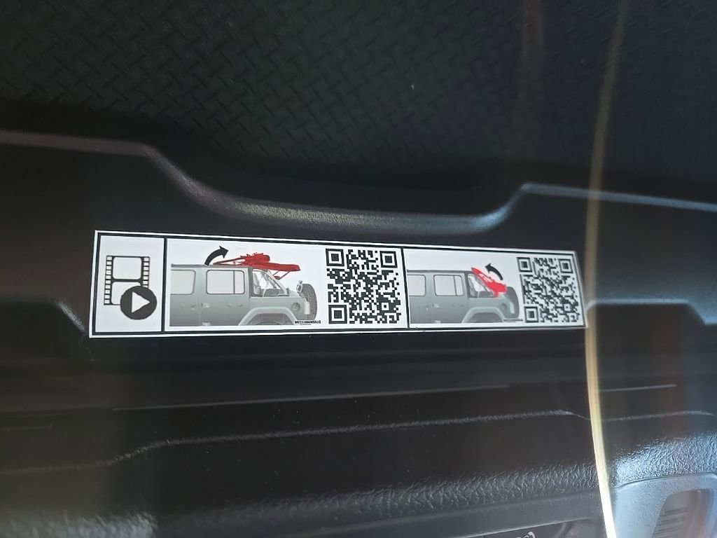 Used 2024 Jeep Wrangler Sport S image 69