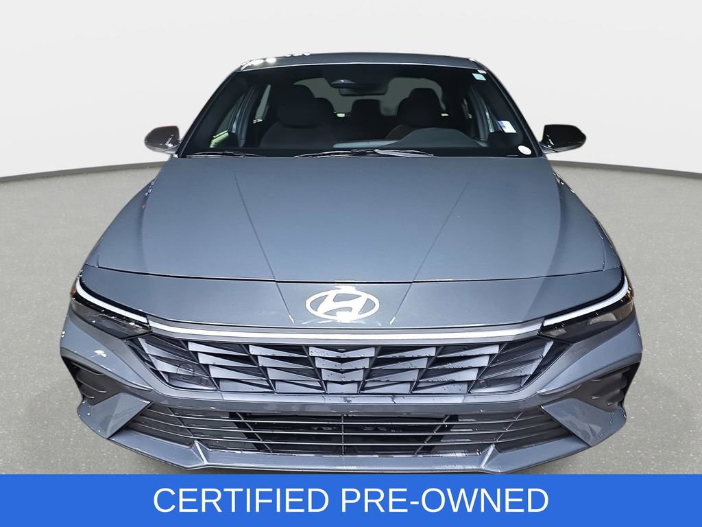 Certified 2025 Hyundai Elantra Sport FWD image 2
