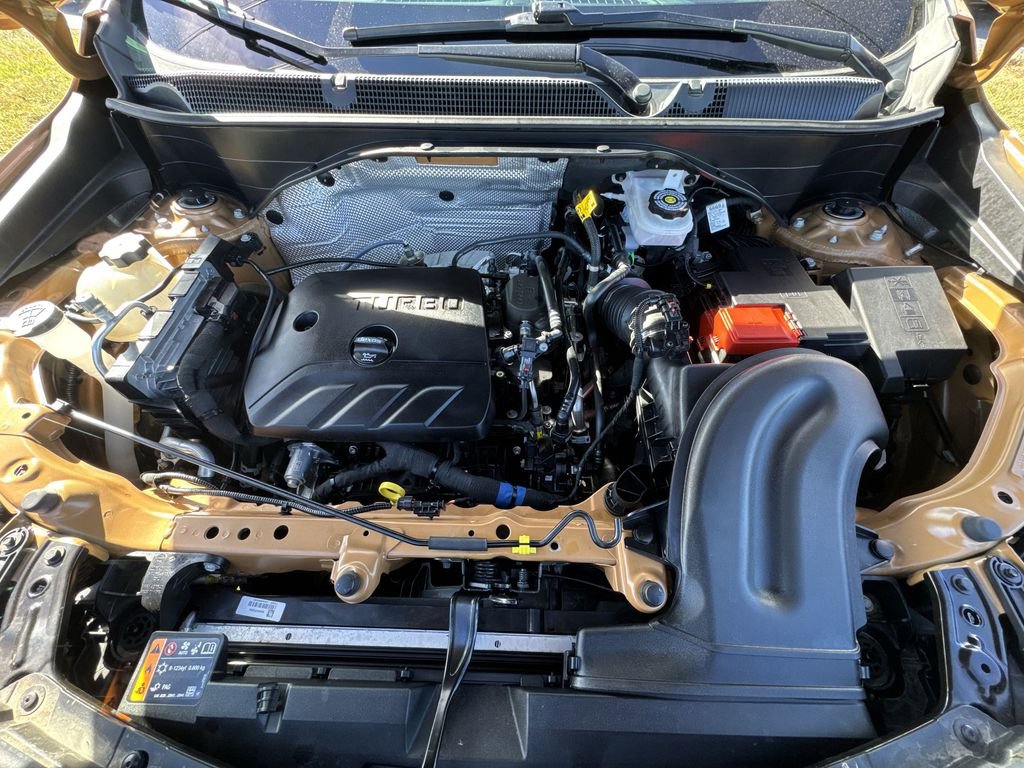 Used 2024 Buick Encore GX Sport Touring w/ Advanced Technology Package image 25