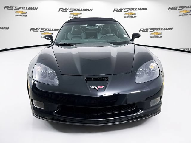 Used 2013 Chevrolet Corvette 427 w/ 1SB Preferred Equipment Group RWD image 2