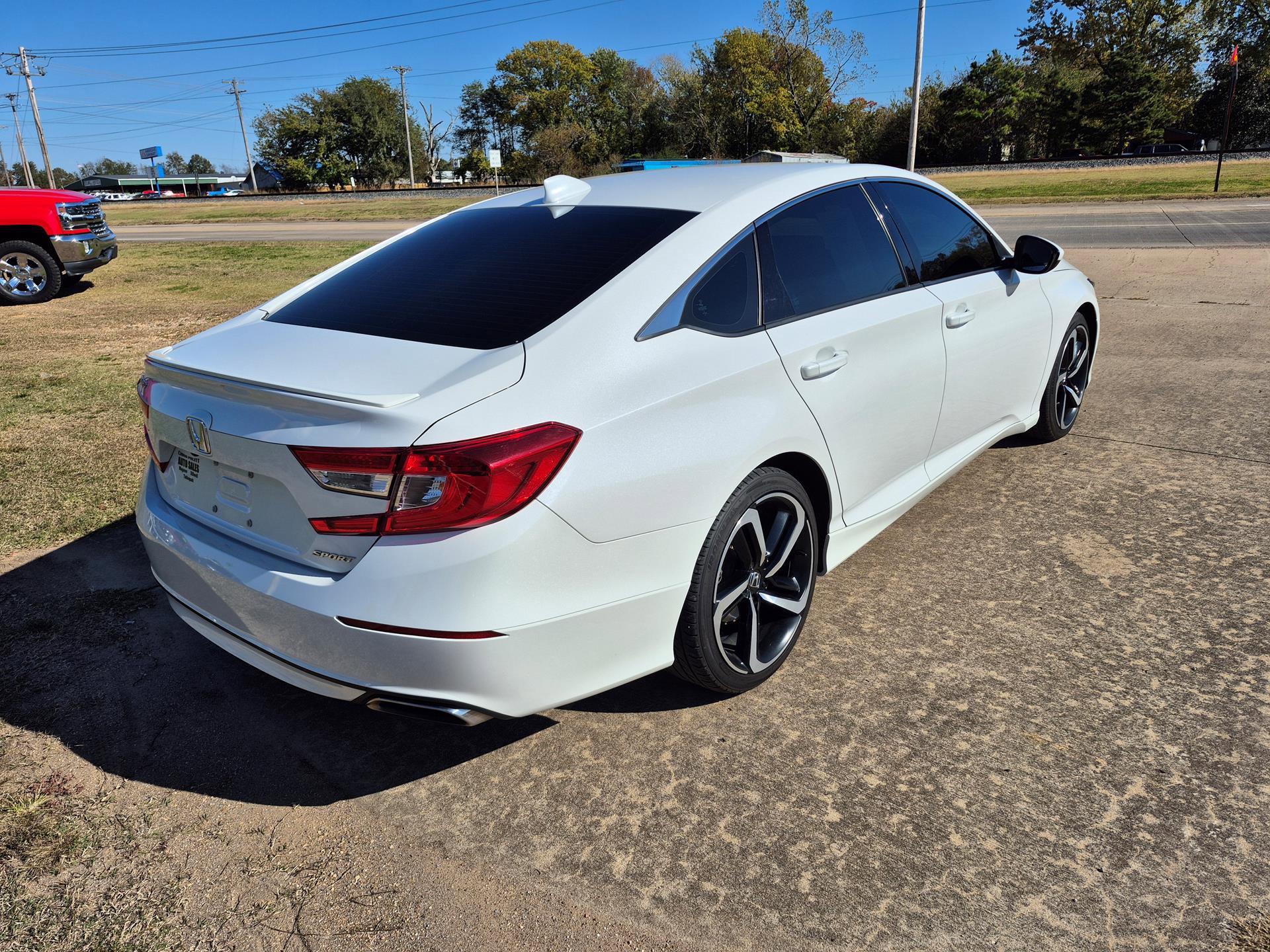 Used 2020 Honda Accord Sport image 6