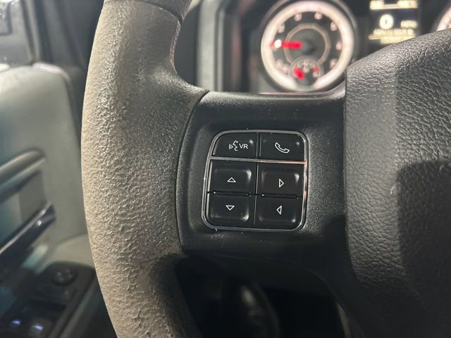 Used 2018 RAM 1500 Classic SLT AWD/4WD image 12