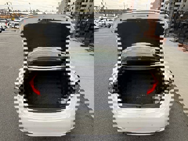 Used 2015 Lexus RC 350 w/ Luxury Package image 12