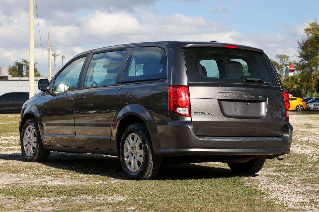 Used 2015 Dodge Grand Caravan American Value Package image 5