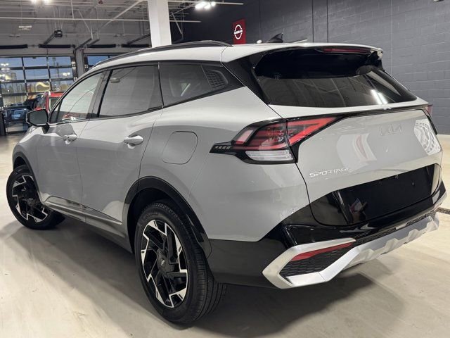 Used 2025 Kia Sportage SX AWD/4WD image 18