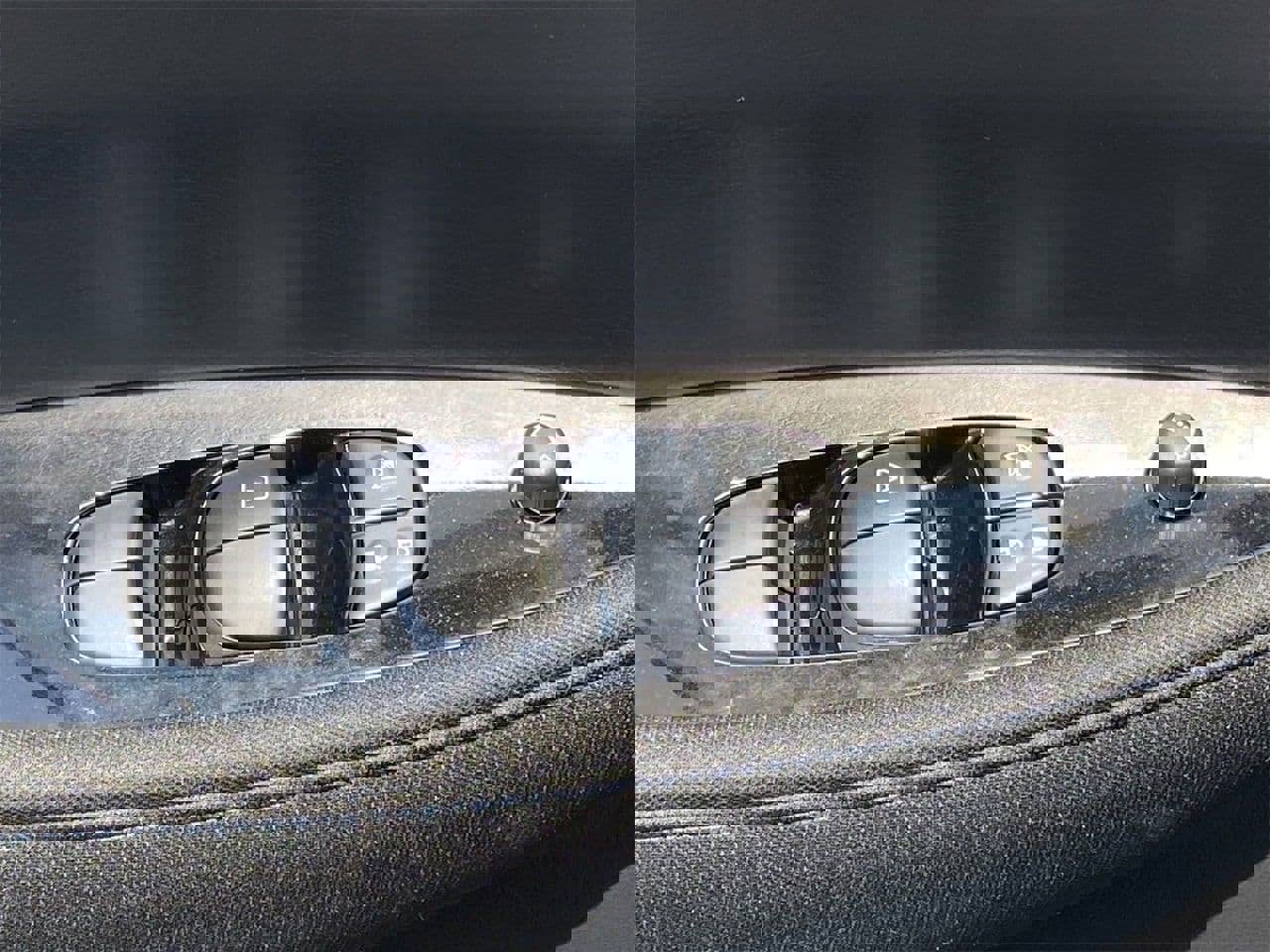 New 2025 Nissan Leaf SV Plus image 8