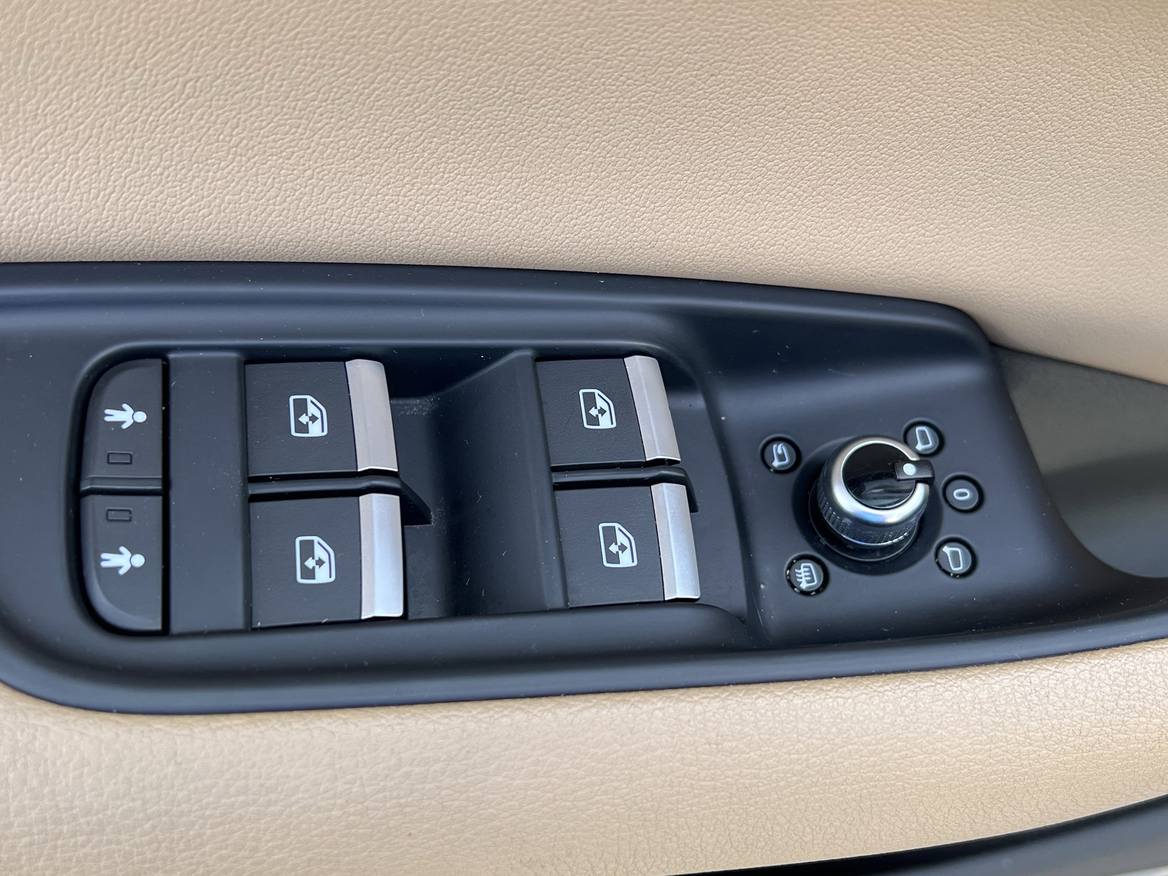 Used 2021 Audi Q7 2.0T Premium Plus w/ Executive Package image 15