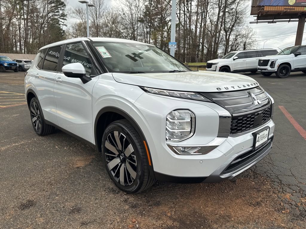 New 2026 Mitsubishi Outlander SE FWD image 4