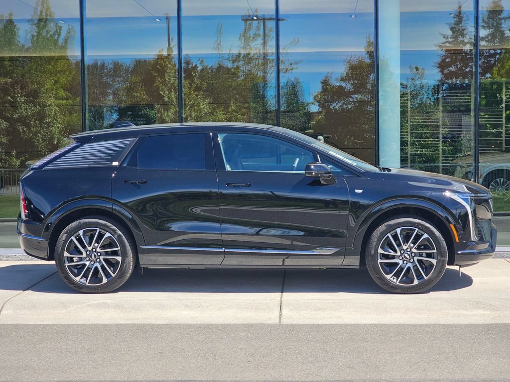 New 2026 Cadillac Optiq Sport 1 AWD/4WD image 6