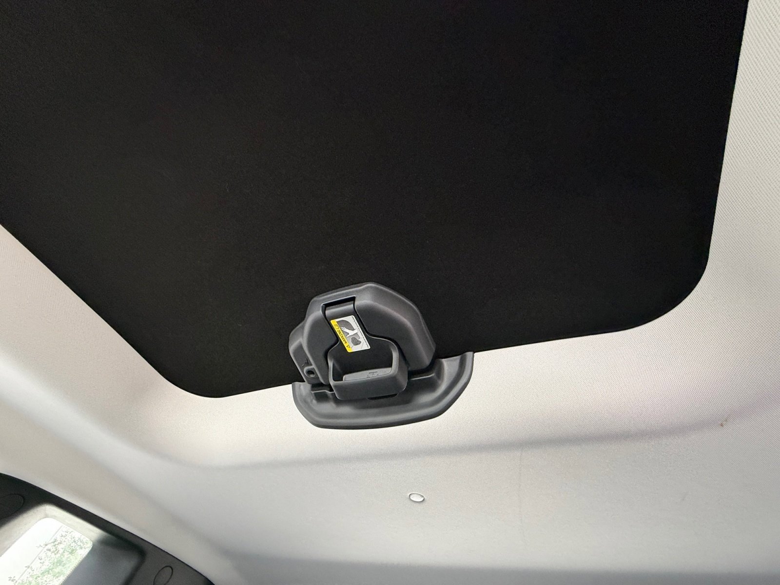 Used 2017 Jeep Renegade Altitude w/ Safety & Security Group image 17