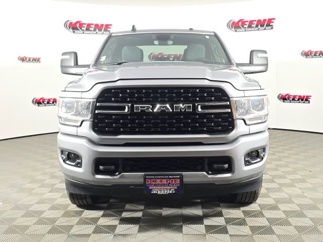 Used 2024 RAM 2500 Big Horn w/ Sport Appearance Package image 4