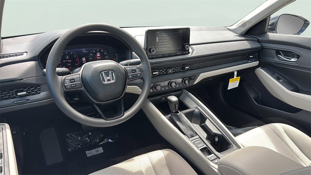 New 2025 Honda Accord SE image 26