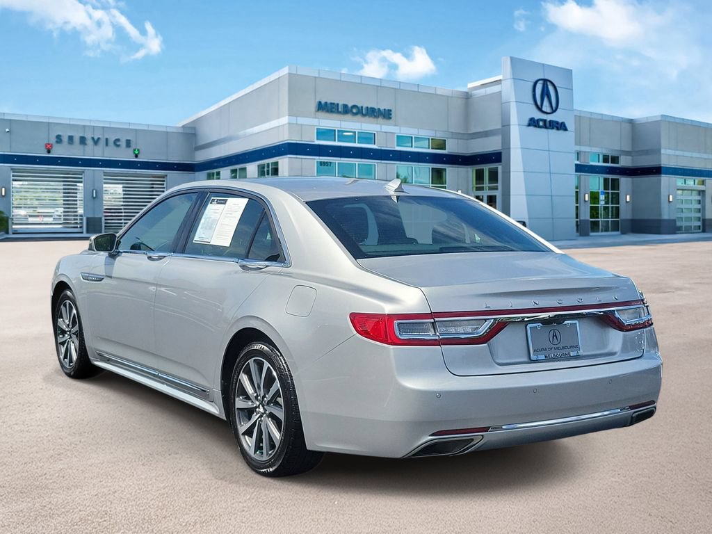 Used 2019 Lincoln Continental Premiere FWD image 4