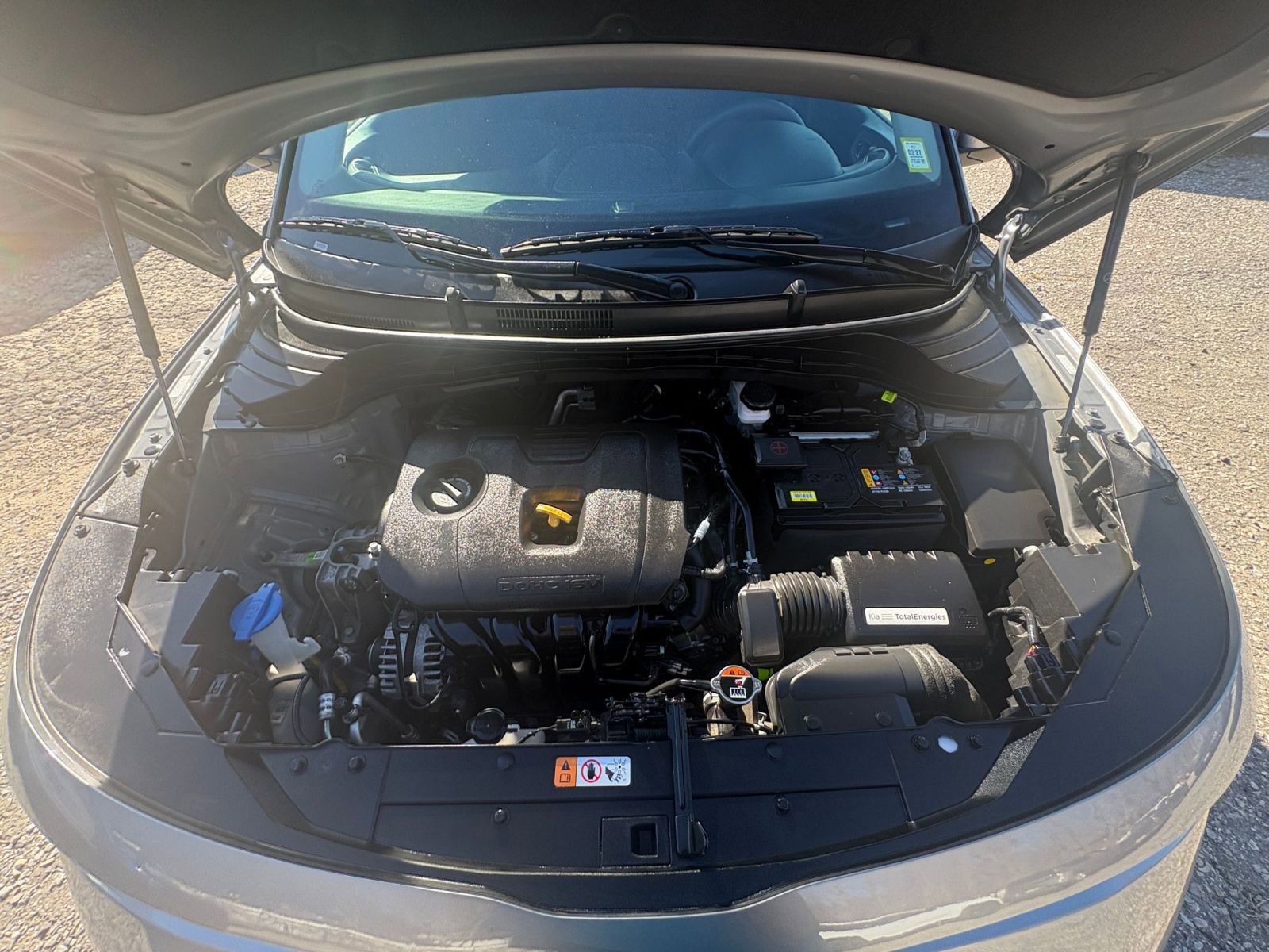 Used 2025 Kia Soul LX w/ LX Technology Package FWD image 29